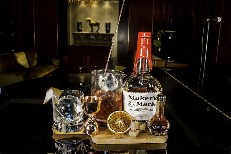 doha, 5K, food and drink, bar, communication, still life, table, freshness, cocktail, mixology, text, transparent, oldfashion, food, glass - material