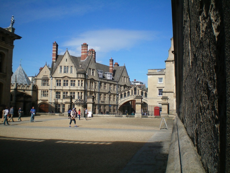 group of people, history, women, england, architecture, shadow, built structure, nature, oxford, buildings, city, travel destinations, sky, ter, lifestyles