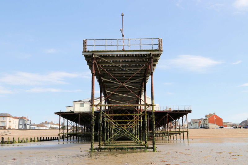 bognor regis, pier, beach, waterfront, cloud - sky, bognor, built structure, day, sky, land, tranquility, 2K, stilt, nature, seaside, no people, sand