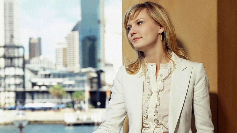 gold, dunst, kirsten, kirsten dunst, hd, city, blond, 1080P, white outfit, earrings, urban