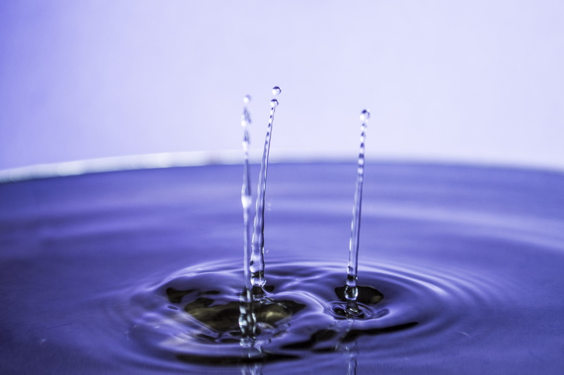 design, liquid, splashing, natural, droplet, motion, splashing droplet, aqua, close-up, pure, studio shot, no people, concentric, fresh, freshness, indoors