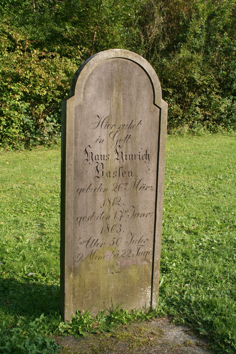 stone, text, grass, no people, rock carving, resting place, nature, cemetery, growth, steinmetz, grave, old grave stones, stone art, 2K, communication