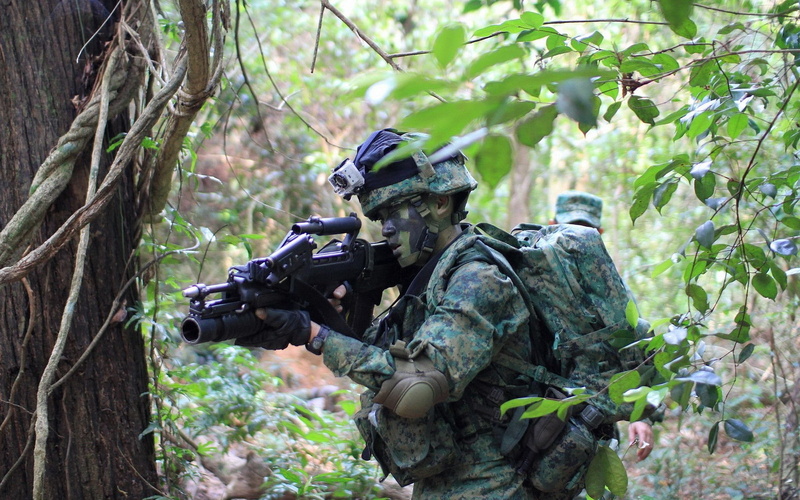 1080P, soldier sar 21 army gear weapon assault rifle singapore grenade launchers forest camouflage military military training