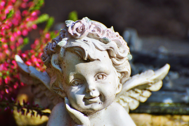 representation, 5K, day, cemetery, ornate, belief, creativity, stone figure, statue, nature, spirituality, human representation, rock carving, close-up