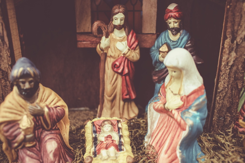 prayer, representation, helmet, sculpture, religion, creativity, manger, military, archangel, human, female likeness, worship, 5K, craft, art and craft