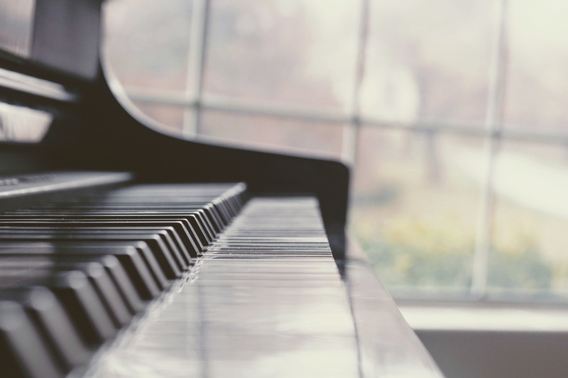4K, day, banister, brown, window, fiddle, handrail, goblet, violin, absence, close-up, music, musical equipment, keyboard instrument, upright piano, reflection