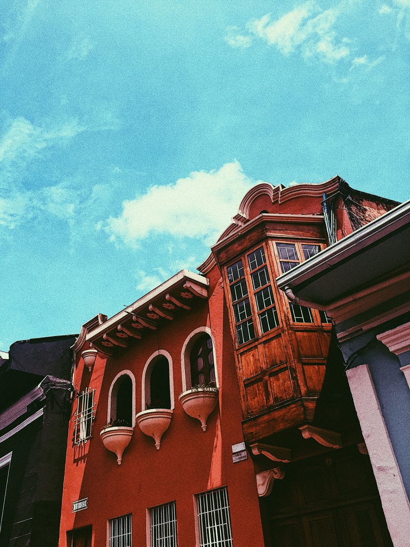 2K, nature, apartment, bogotá, day, building exterior, candelaria, town, outdoors, cloud - sky, colombia, red, city, architecture, sunlight, built structure