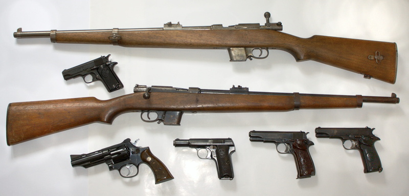 no people, military, hunting, the past, sign, history, wild west, group of objects, 2K, antique, Stir, ammunition, variation, indoors, army, machine gun
