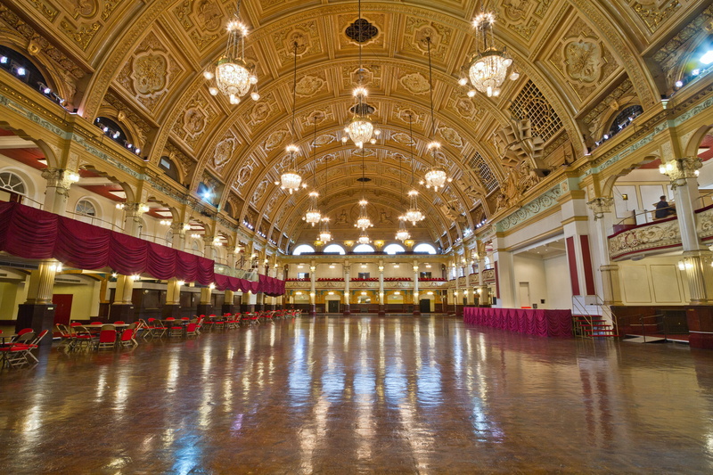 chandelier, 5K, built structure, reflection, british, ceiling, wealth, winter gardens, corridor, indoors, room, lancashire, building, ball room, travel destinations