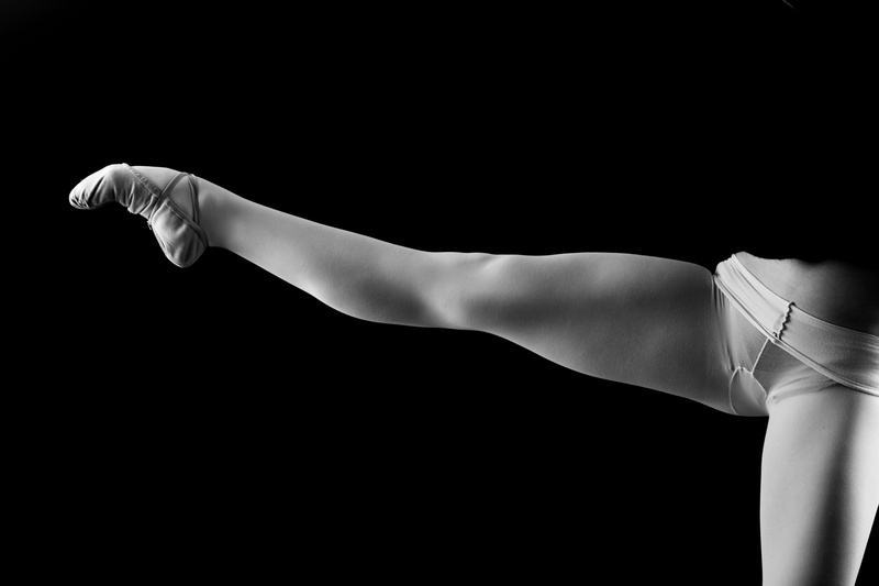 girl, one person, ballerina, rear view, women, indoors, human body part, strength, young adult, body part, copy space, adult, beauty, woman, leg, human limb