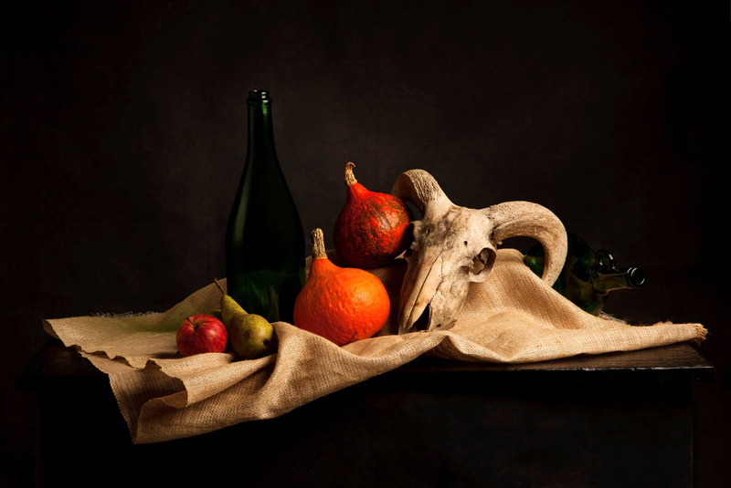 the bottle, fruit, paper, pear, wood - material, glass, jute, cutting board, food, studio shot, textile, texture, studio, slice, wellbeing, black background