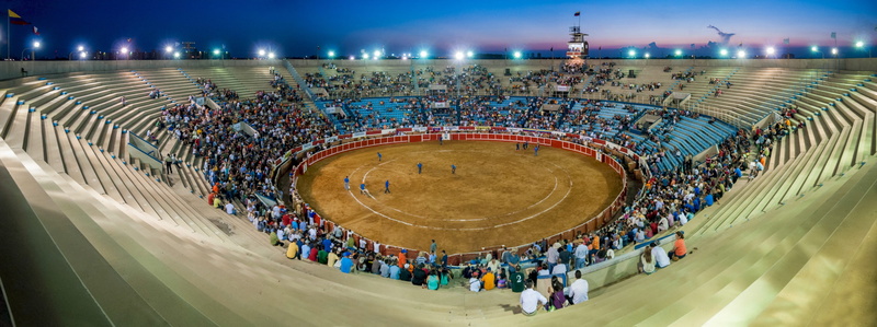 panorama, competition, large group of people, maracaibo, outdoors, plaza de toros, stadium, culture, people, fight, high angle view, sport, riding, venezuela