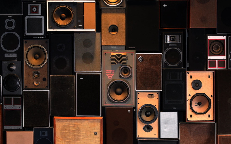 noise, 1080P, close-up, stereo, communication, audio, indoors, industry, speakers, no people, electronics industry, speaker, retro styled, nightlife, arts culture and entertainment