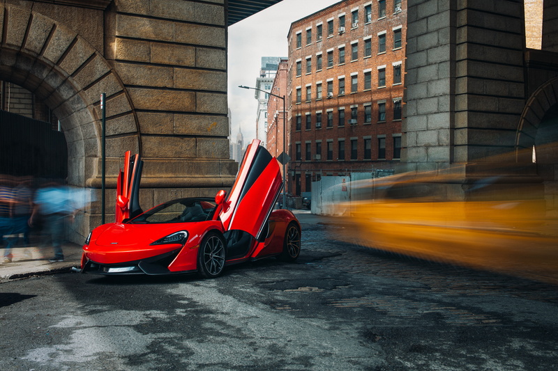 city life, red, 5K, motion, transportation, land vehicle, taxi, architecture, mode of transportation, 5K, city, 2018, McLaren 570S Spider, on the move