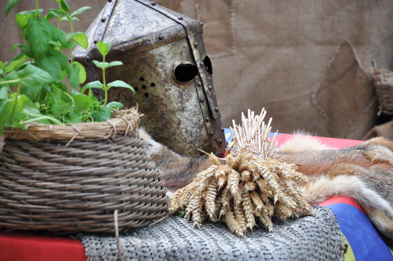 medieval, chivalry, jute, animal, wicker, plant, rice, nature, container, wellbeing, grain, 4K, side of mesh, rope, close-up, armor, plant part, middle ages