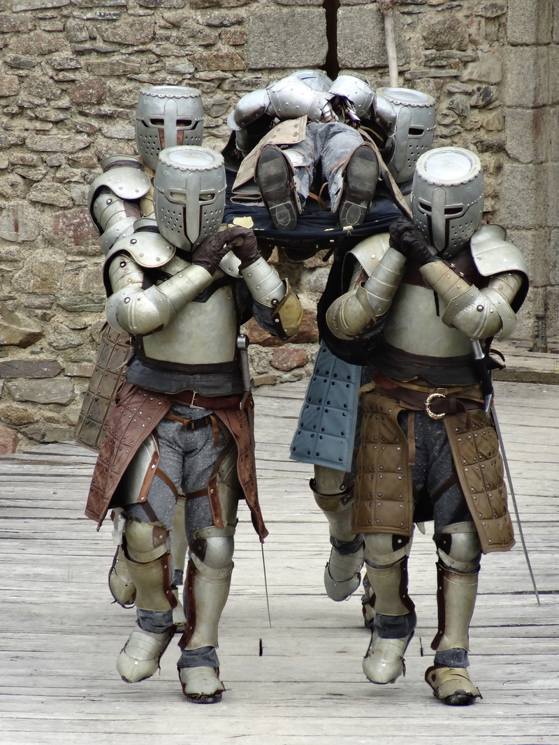 representation, weapon, government, armies, photo, day, corpse, people, battle, helmet, full length, carrying, two people, clothing, protection, military