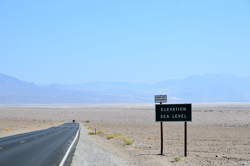blue, no people, western script, open space, sign, emptiness, mountain, 4K, text, death valley, valley, road, extreme, copy space, experience, california