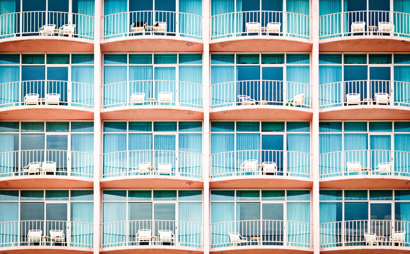 balcony, repetition, chance, 5K, last, no people, built structure, railing, residential district, city, Atlantis, outdoors, rise, Architecture, glass - material