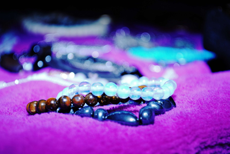 fashion, bracelet, necklace, precious gem, pearl jewelry, blue, wealth, gemstone, accessories, personal accessory, indoors, bracelets, still life, bead