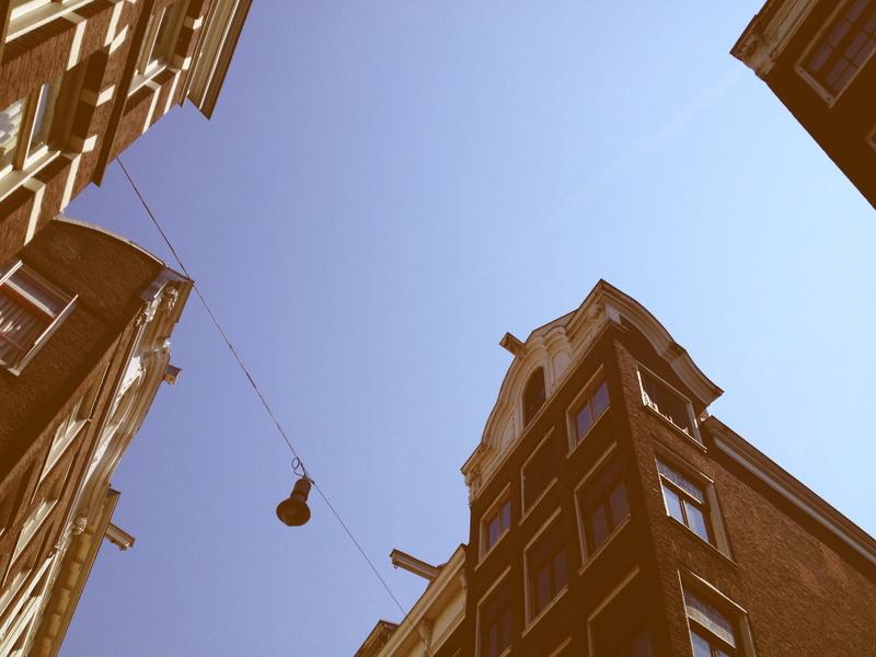 lookup, blue, no people, street, day, amsterdam, built structure, 2K, cable, travel, building exterior, binnenstad, sunlight, netherlands, low angle view