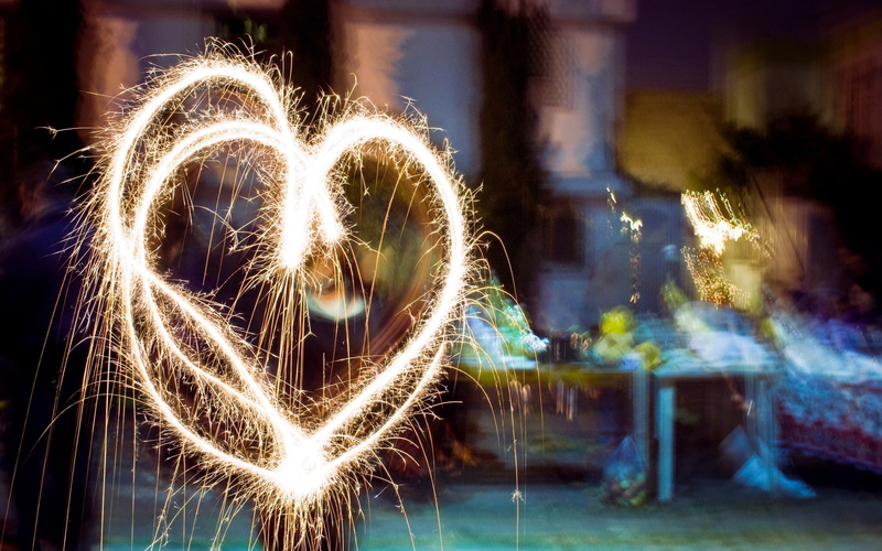 long exposure, firework - man made object, celebration, illuminated, firework, 1080P, art and craft, outdoors, glowing, depth of field, sparkler, creativity