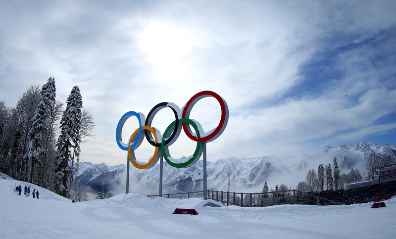 The Olympic rings, trees, winter, 2K, complex Laura, mountains, Sochi 2014, Russia, signage, snow, olympics