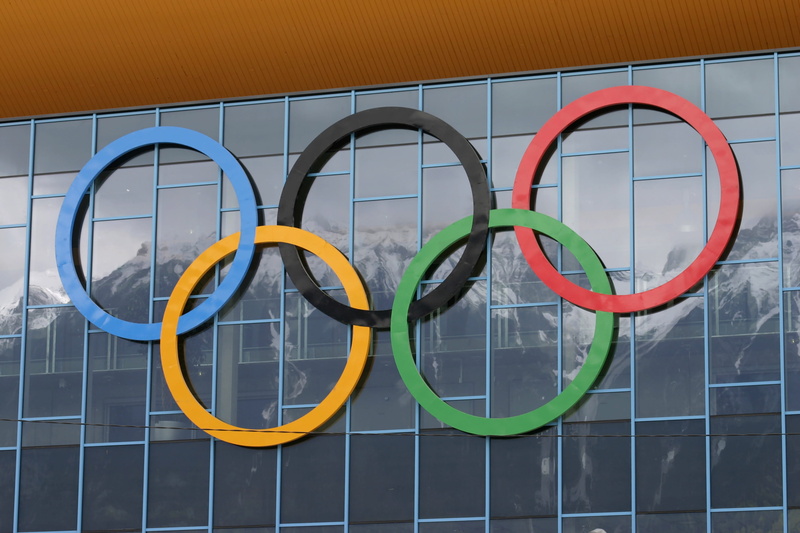 no people, 5K, Olympic Rings, wall - building feature, winter olympics, logo, shape, olympic games, art and craft, rings, transparent, outdoors, circle