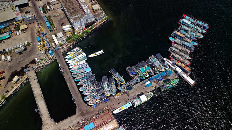 buildings, nature, nautical vessel, harbor, colorful, transportation, skyscraper, vehicles, aerial view, mode of transportation, 4K, waterfront, drone view