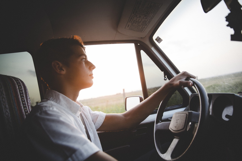 driving, travel, vehicle, journey, man, women, nature, motor vehicle, sitting, transportation, lens flare, 4K, portrait, boy, car interior, adult, vehicle interior