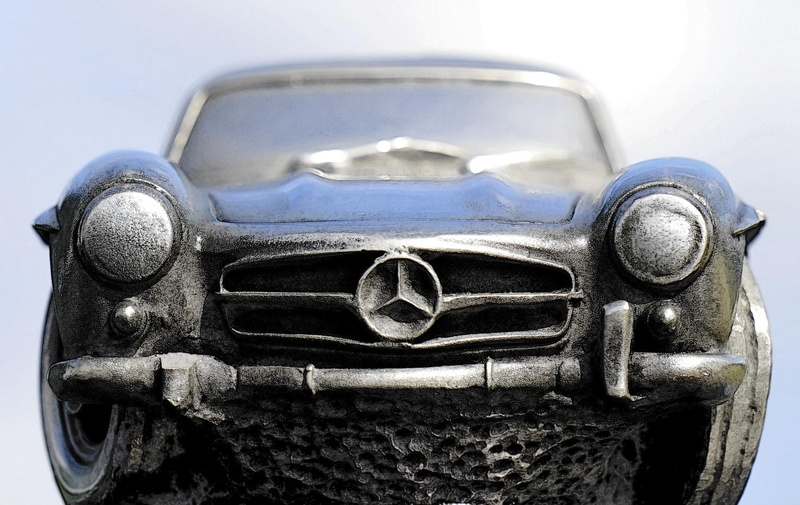 design, nostalgia, single object, speed, gts, transport, mercedes, 1080P, fast, symbol, security, chrome, technology, headlamp, outdoors, safety, bumper