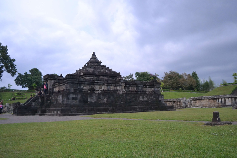 the past, nature, built structure, plant, travel, ancient civilization, cloud - sky, no people, building, architecture, belief, travel destinations, grass