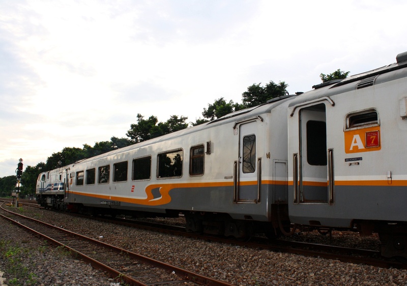 land vehicle, railway, locomotive, track, public transportation, train, journey, rail transportation, railroad car, kereta api, day, bangunkarta, stasiun jombang