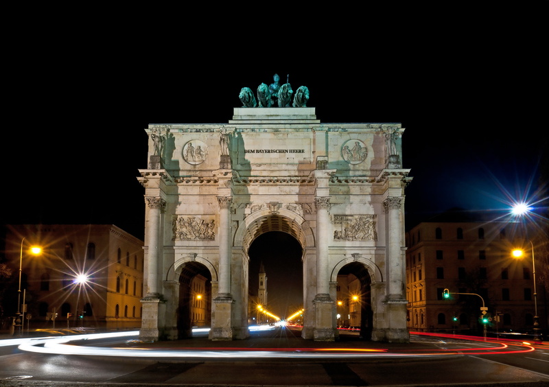 long exposure, brake lights, built structure, de, dark, evening, arch, sky, city, italy, siegestor, movement, illuminated, drive, the past, triumphal arch