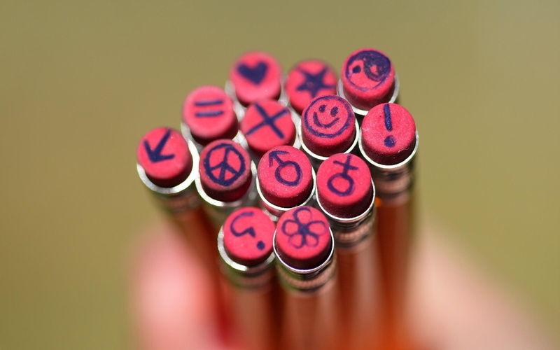 pencil, erasers, focus, eraser, 2K, pencils, photography, 2560x1600, rubber, rubbers