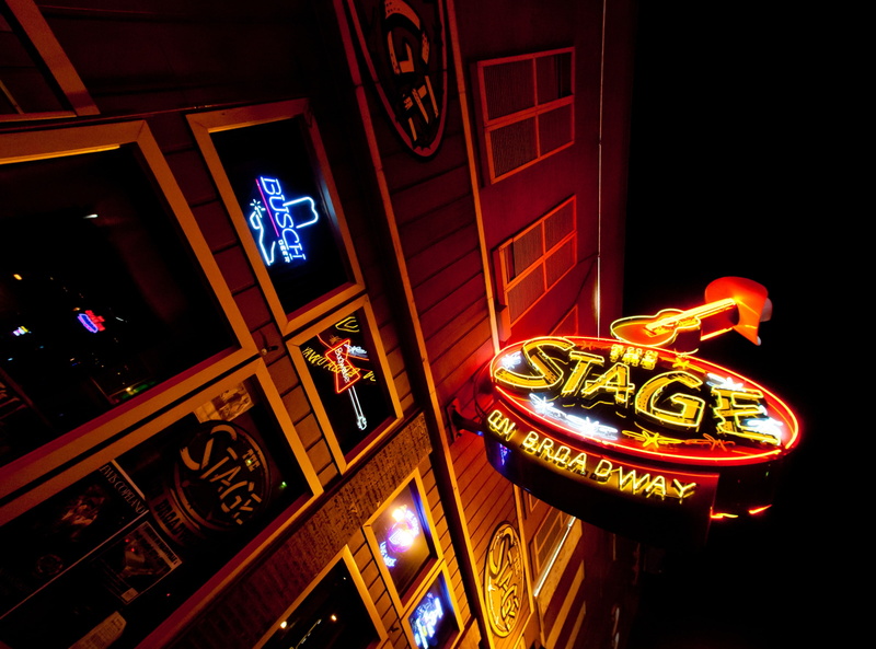 lighting equipment, travel destinations, buy, light - natural phenomenon, western script, 2K, United States, stage, yellow, gambling, United States of America