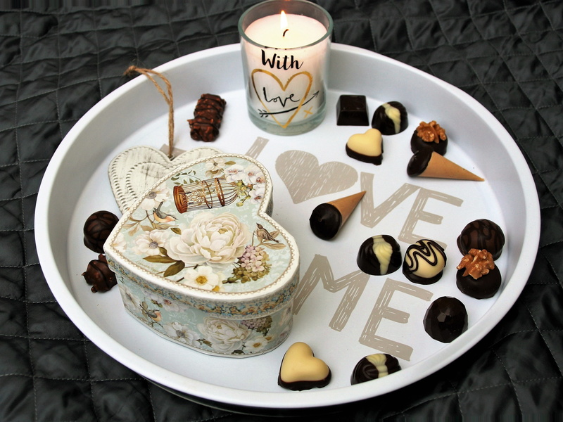appetizer, the background, to clear, valentine, young love, romanticism, ornament, custom, plate, happiness, the tradition of, choice, arrangement, sugar food