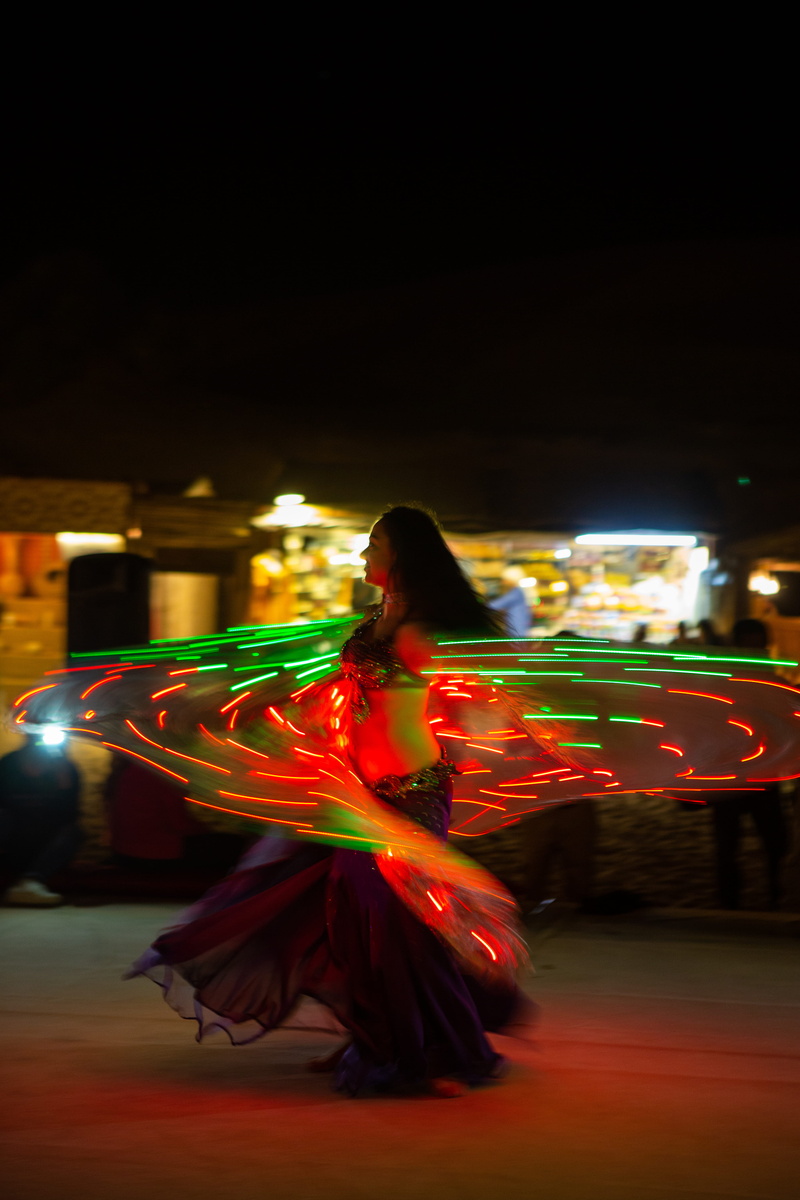 performer, club, dance pose, human, stage, leisure activities, night, dancing, arts culture and entertainment, flare, full length, long exposure, motion