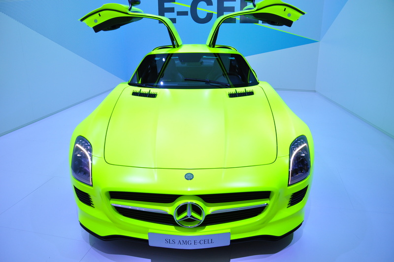 toy, studio shot, mode of transportation, Mercedes-Benz, stationary, yellow, blue background, alternative energy, green color, still life, indoors, car