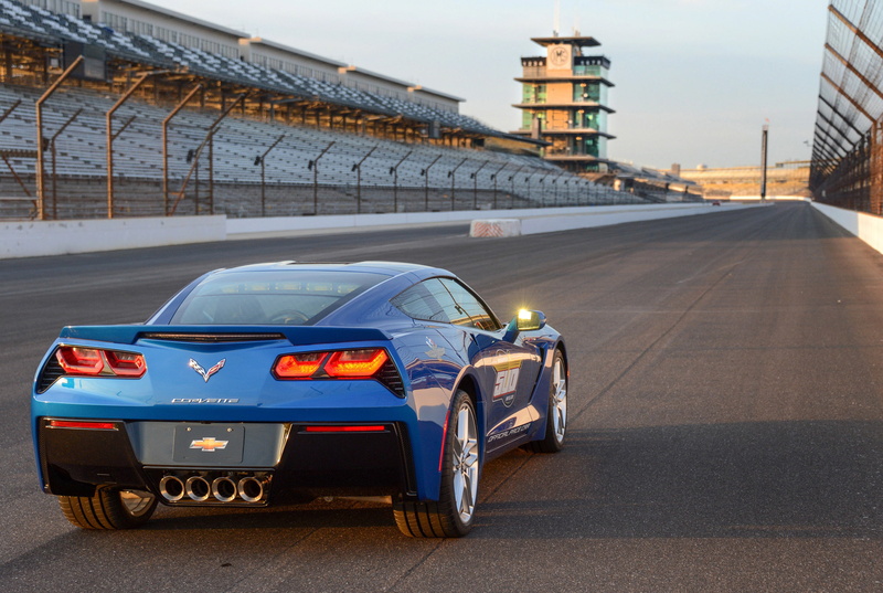 blue, 2K, driving, motor vehicle, indy 500, luxury, engine, drive, wheel, piano Tuner, architecture, coupe, day, motor Racing Track, pace car, bridge