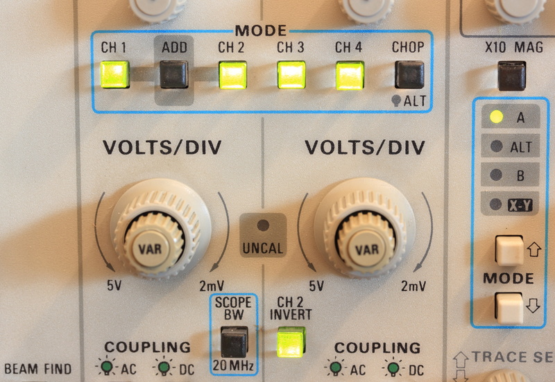 electrical equipment, electronic, indoors, 4K, connection block, electrical component, western script, front, scope, fuel and power generation, panel