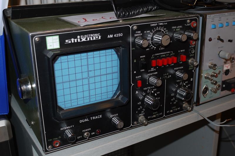 Technology, 4K, Oscilloscope