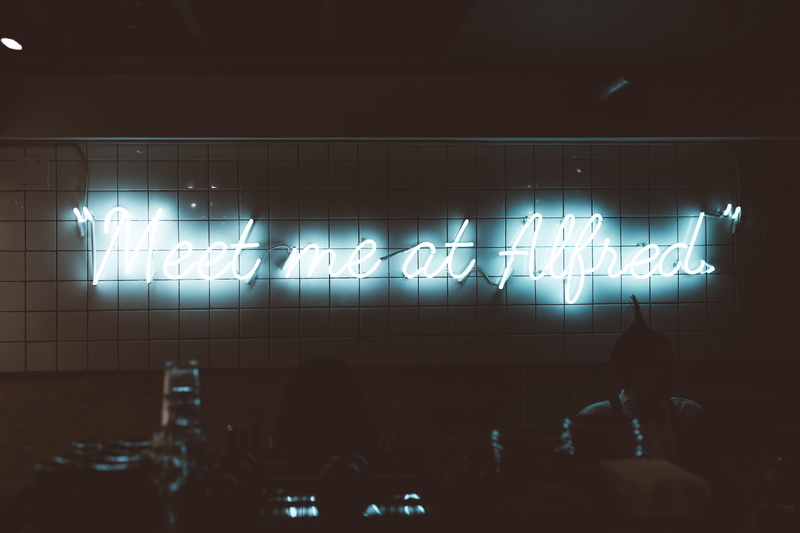 healthcare and medicine, 5K, bar counter, pub, amplifier, glowing, oscilloscope, pattern, alfred, night, lighting, meet, close-up, indoors, blue, nature