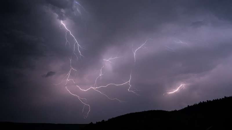 sky, warning sign, dramatic sky, electricity, purple, extreme weather, no people, scenics - nature, environment, 5K, lightning, darkness, 5k, thunder