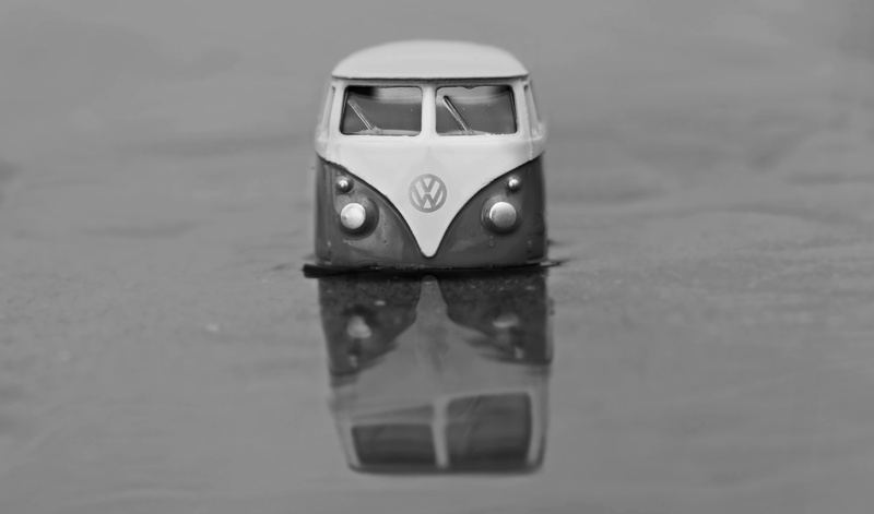 map, cast, vw, still life, retro, dice, car, auto, nostalgia, reflection, transportation, postcard, toy, land vehicle, photography, vehicle, bulli, volkswagen