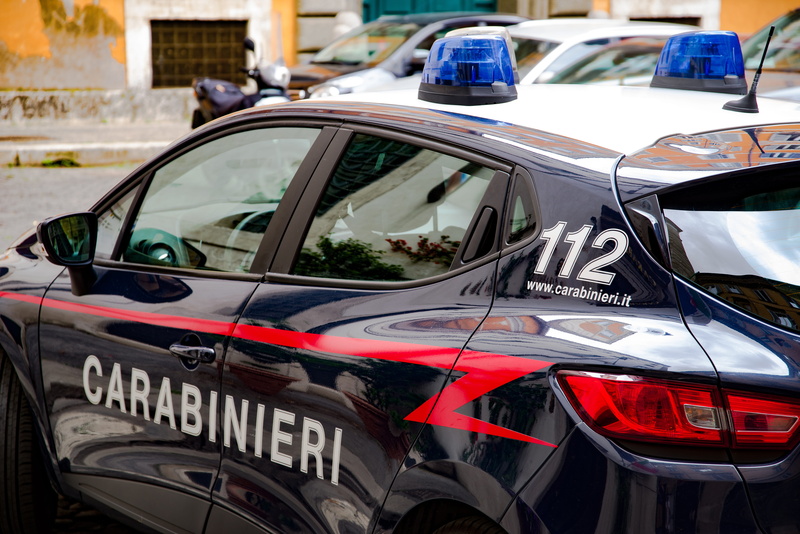 taxi, car, city, carabinieri, transportation, architecture, text, rome, focus on foreground, police, no people, flashing light, black, government, carabiniere