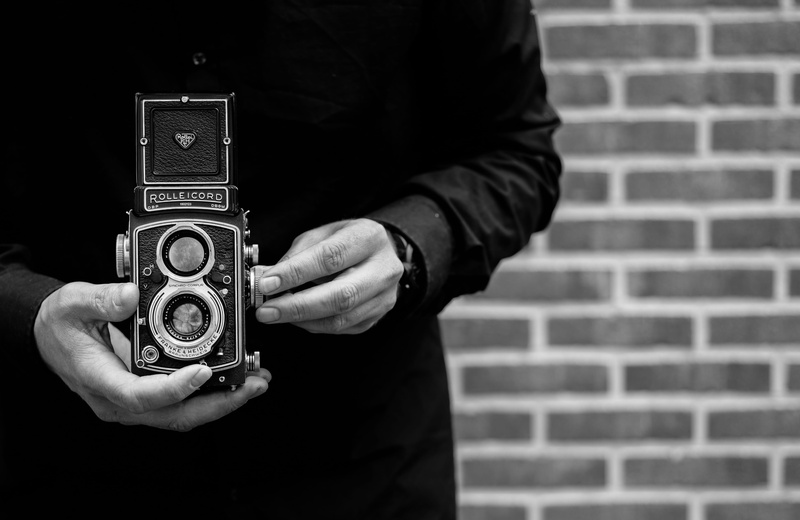people, guy, lens, shot, hand, watch, photographic, photo, 4K, photographer, men, double, casual clothing, taking pictures, grayscale, one person, holding