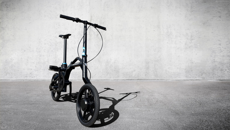 single object, no people, paris auto show 2016, road, bicycle, folding bike, stationary, land vehicle, transportation, metal, absence, street, 2K, electric