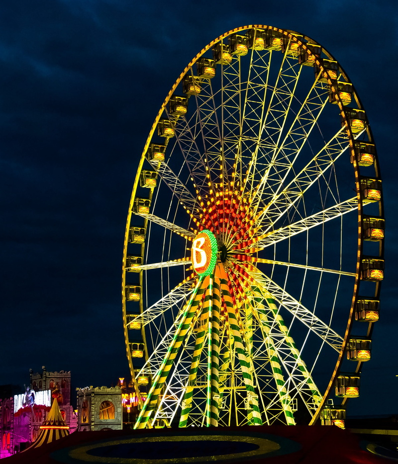 ferris wheel, nature, carnival, sky, arts culture and entertainment, fairground, built structure, amusement park, circle, illuminated, fair, colorful, shape