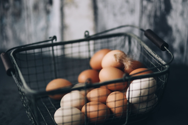 wellbeing, healthy eating, basket, large group of objects, food, indoors, retail, high angle view, no people, wire, still life, day, eggs, shopping basket