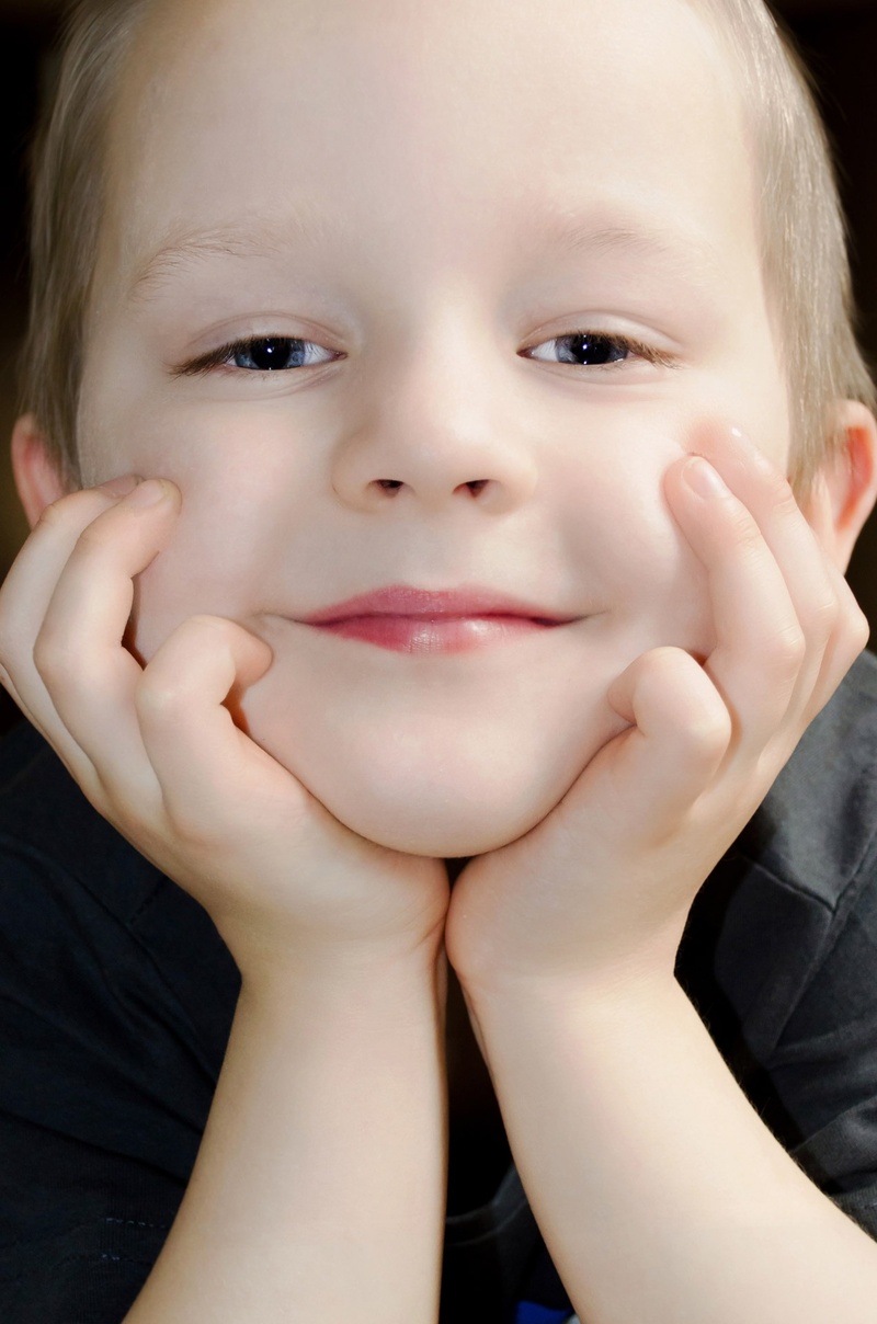 headshot, view, boy, leisure activity, childhood, eyes, macro, looking at camera, girls, portrait, women, kid, people, innocence, look, one Person, indoors